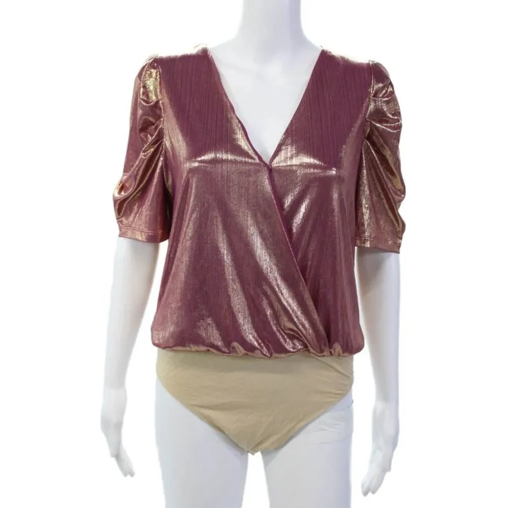 Wayf Womens Button Bottom Short Sleeve V Neck Metallic Bodysuit Pink Gold Small